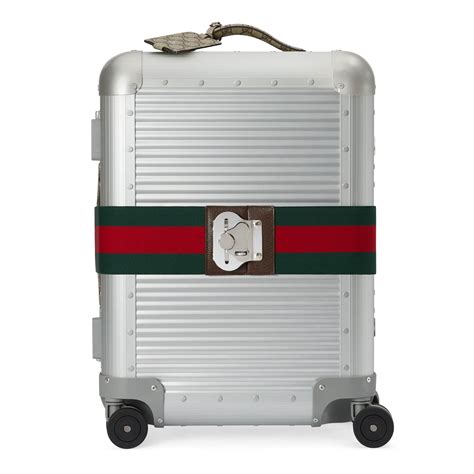 gucci dievery truck|gucci luggage collection service.